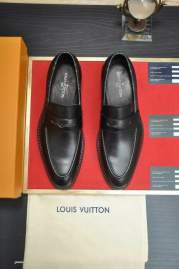 Picture of Louis Vuitton Shoes _SKULVsz38-45hnq011114745